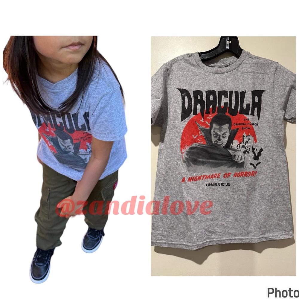 NEW Universal Monsters Dracula Short Sleeved T-Shirt small